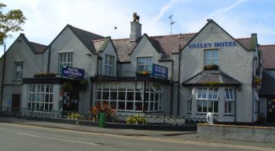 Trearddur Bay & Valley Facilities - Anglesey Hidden Gem