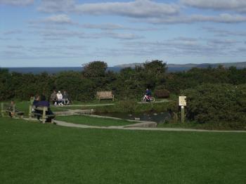 www.anglesey-hidden-gem.com - Holyhead Breakwater Park Lake