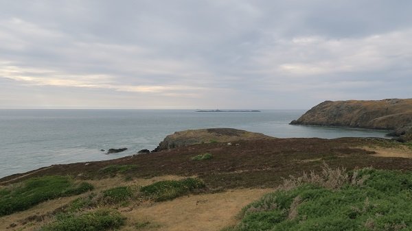 www.anglesey-hidden-gem.com - Church Bay Isle of Anglesey Coastal Path