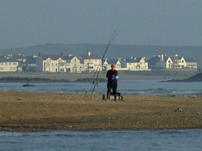 Cymyran - Fishing 'The Round'