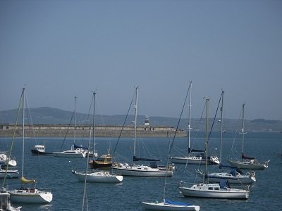 Anglesey-hidden-gem.com - Holyhead Breakwater