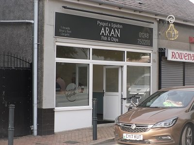 www.anglesey-hidden-gem.com - Llangefni Aran Fish & Chips