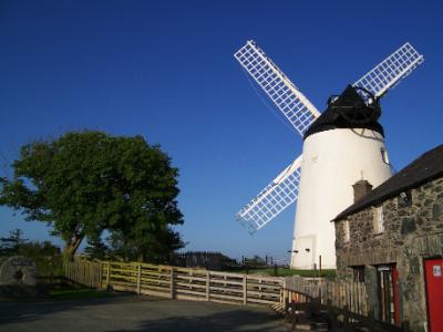 Anglesey-Llynnon Mill