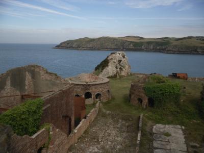www.anglesey-hidden-gem.com - Porth Wen Brickworks - Cemaes Bay, Anglesey